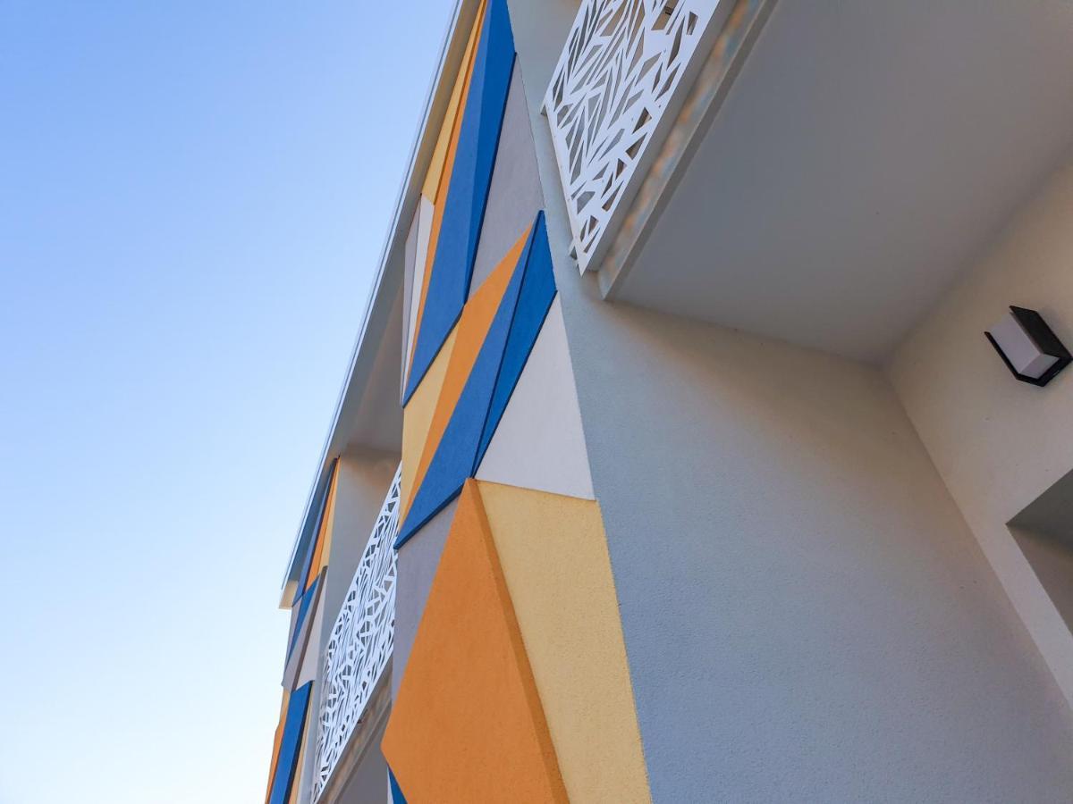 Color Hotel Rimini Exterior foto